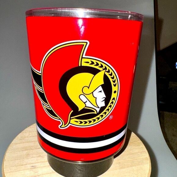 OTTAWA SENATORS SCENTSY WAX WARMER NEW HOCKEY - Picture 1 of 2